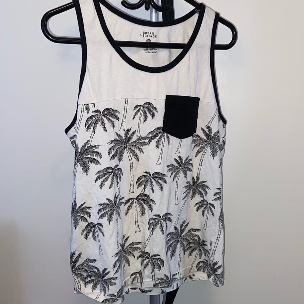 Must go, make me an offer
Men’s urban heritage tank
